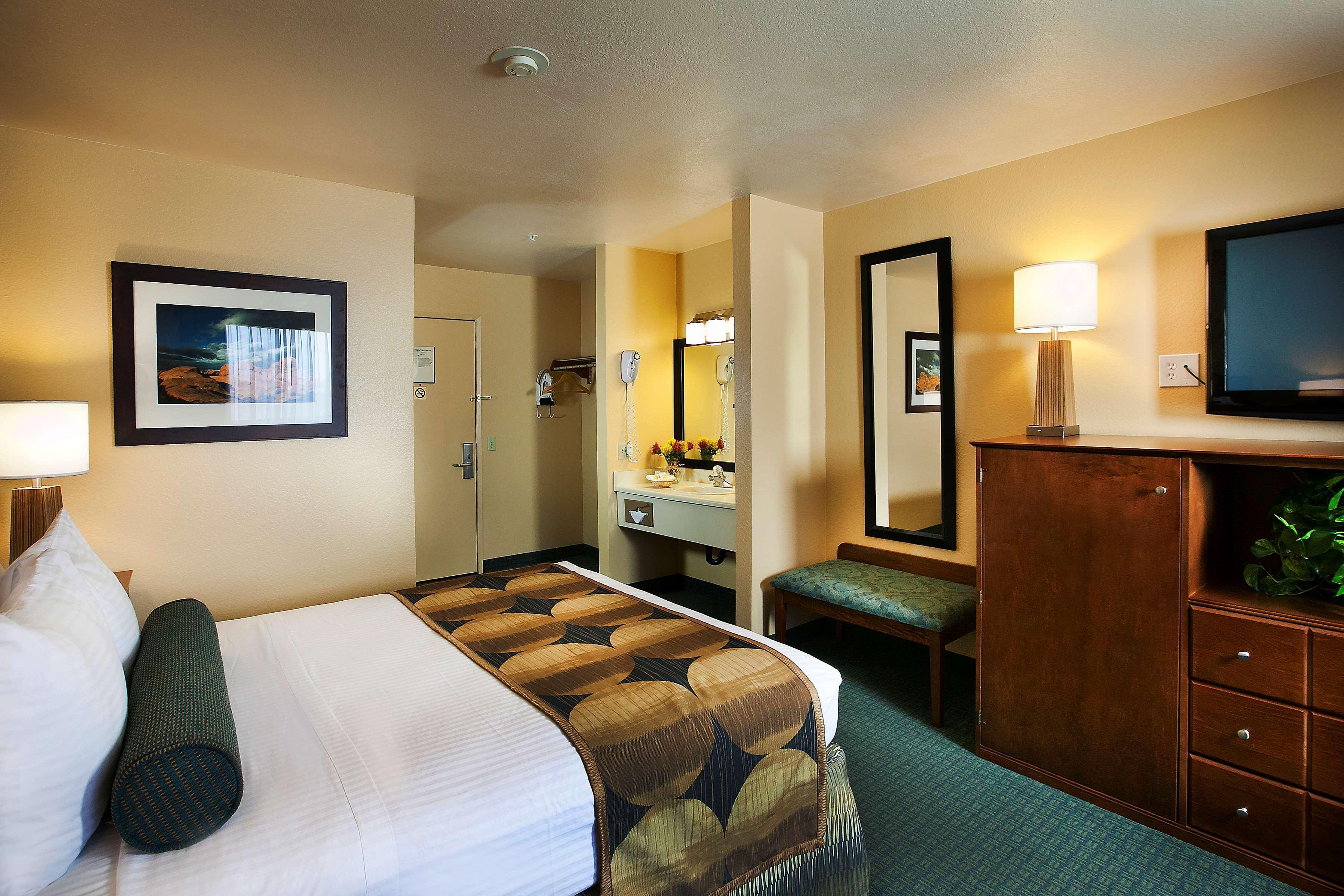 Hotel Sure Plus By Best Western Joshua Tree 3*