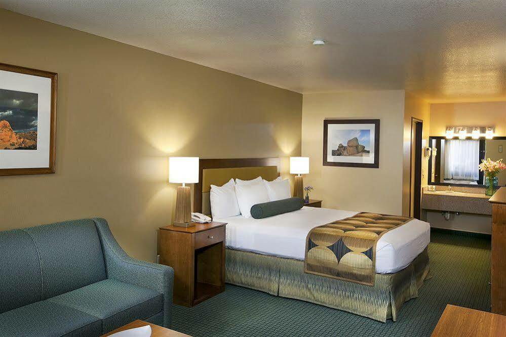 Sure Plus By Best Western Joshua Tree Hotel Twentynine Palms